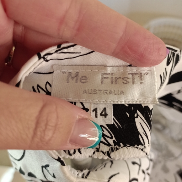 VINTAGE Me First! Floral Black and White Pencil Skirt Size 14 - Picture 2 of 7